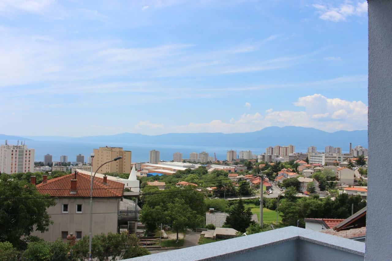 Blue Moon Apartments Rijeka Luaran gambar
