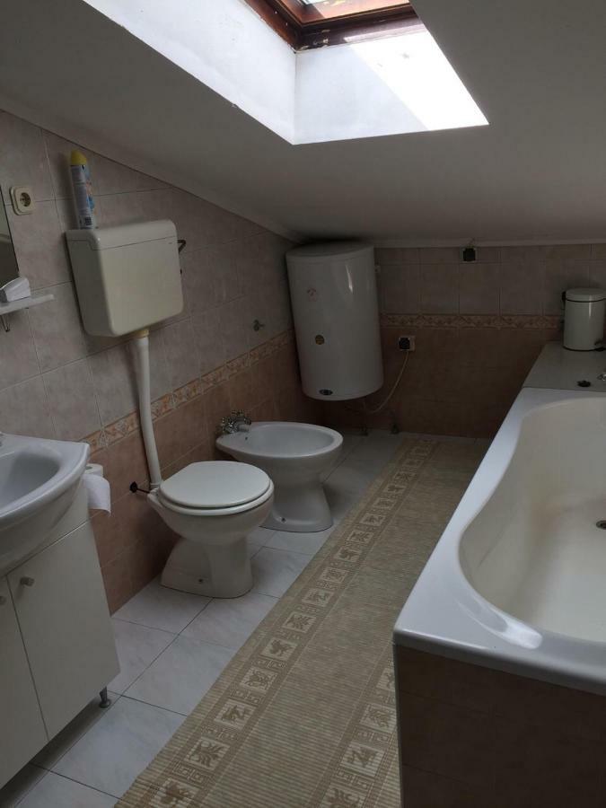 Blue Moon Apartments Rijeka Luaran gambar